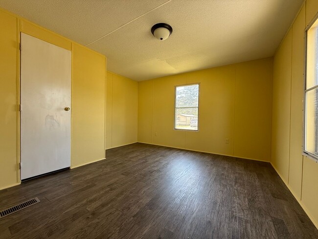 19 Manchester Rd in Wadesboro, NC - Building Photo - Building Photo