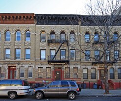 421 Rogers Ave in Brooklyn, NY - Building Photo