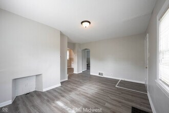 1415 W Pruitt St in Indianapolis, IN - Building Photo - Building Photo