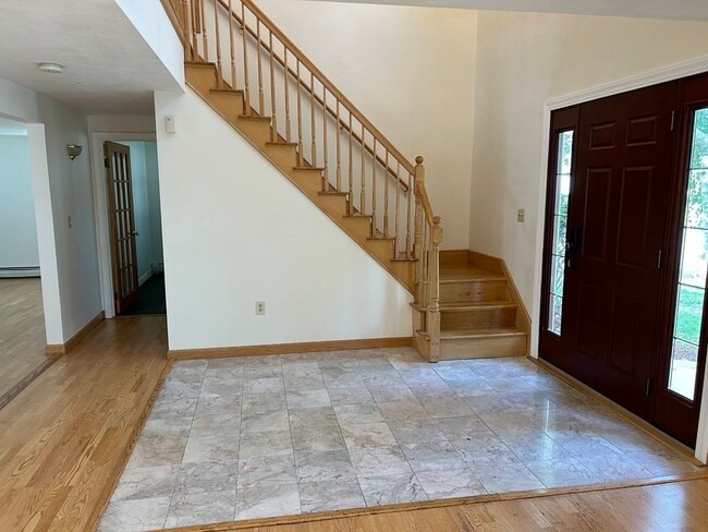 4 Rutledge Rd in Natick, MA - Building Photo - Building Photo