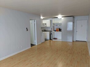 855 Pennsylvania St-Unit -405 in Denver, CO - Building Photo - Building Photo