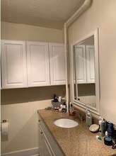 8 Phillips St, Unit 3 in Boston, MA - Foto de edificio - Building Photo