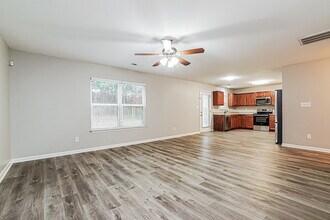 442 Randolph Dr in Clayton, NC - Building Photo - Building Photo