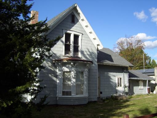 828 Elm St in Wisconsin Dells, WI - Building Photo