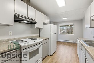 213 N Felts Rd in Spokane Valley, WA - Building Photo - Building Photo