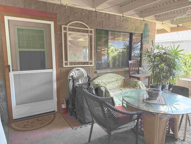 property at 605 Kaimana St