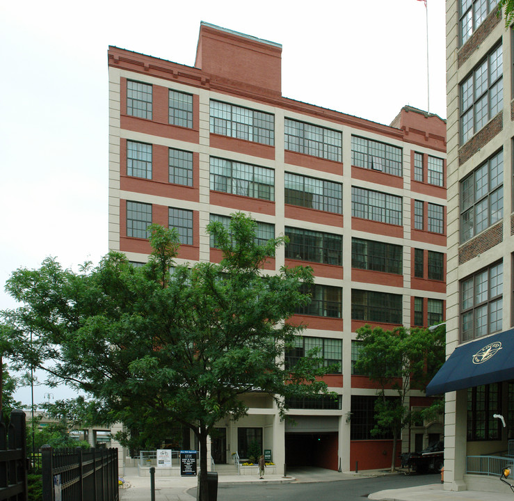 Locust Point in Philadelphia, PA - Building Photo