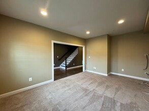 43339 Stadium Ter in Ashburn, VA - Building Photo - Building Photo