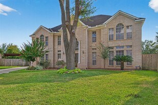 14107 Glasgow Pl in Houston, TX - Building Photo