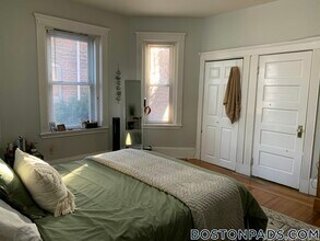 4 Litchfield St, Unit 1 in Boston, MA - Building Photo - Building Photo
