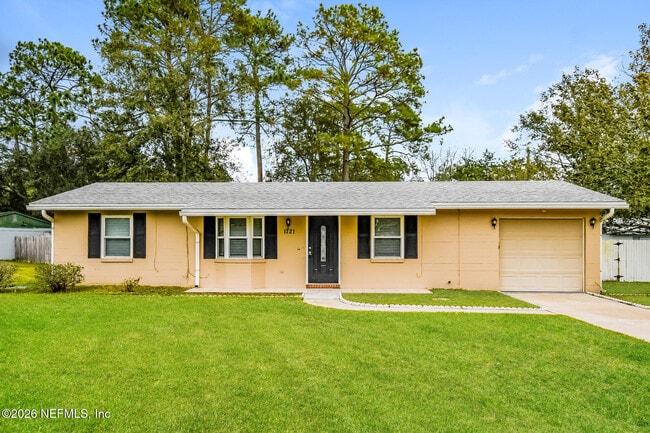 property at 1721 Stacey Ct