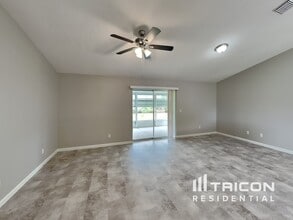 6504 64th Ln E in Palmetto, FL - Building Photo - Building Photo