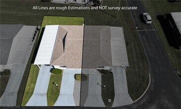 10 Dawn Flower Cir in Lehigh Acres, FL - Building Photo - Building Photo