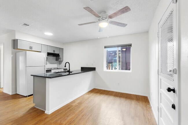 property at 1118-1120 Hazelton St