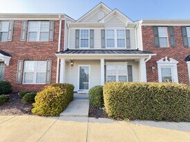 226 Gr-Pd-51 in Greer, SC - Building Photo