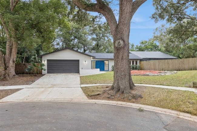 704 Milan Ct in Altamonte Springs, FL - Building Photo - Building Photo