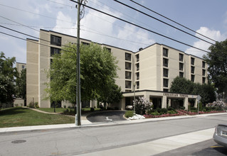 Christian Towers in Gallatin, TN - Building Photo - Primary Photo