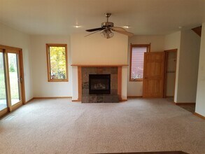 856 Rogers Wy in Bozeman, MT - Building Photo - Building Photo