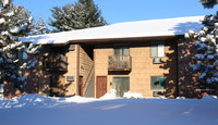 Pine Grove Apartment in Schenectady, NY - Foto de edificio - Building Photo