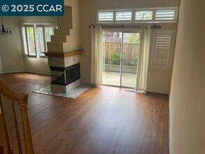 1328 Shell Ln in Clayton, CA - Building Photo - Building Photo