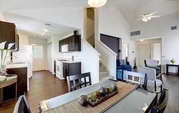 11900 Lima Dr in Manor, TX - Building Photo - Building Photo