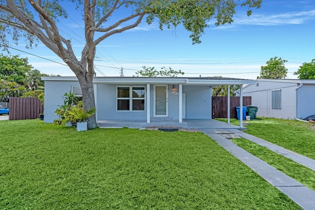 property at 5341 N Andrews Ave