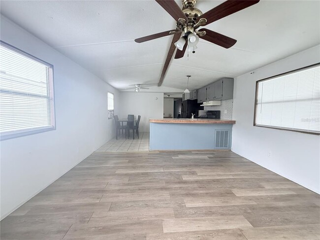 5314 Croton St in Zephyrhills, FL - Building Photo - Building Photo