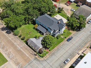 250 N Main St in Jasper, TX - Building Photo - Building Photo