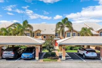 28080 Cavendish Ct in Bonita Springs, FL - Foto de edificio - Building Photo