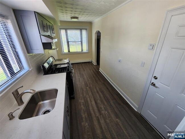property at 432 Broad Ave