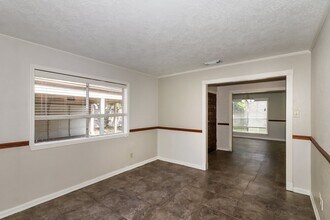 7406 San Simeon Dr in Houston, TX - Building Photo - Building Photo