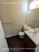 4702 Green Hollow Dr in Arlington, TX - Building Photo - Building Photo