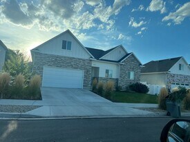 9534 Oakeson Ct in South Jordan, UT - Building Photo