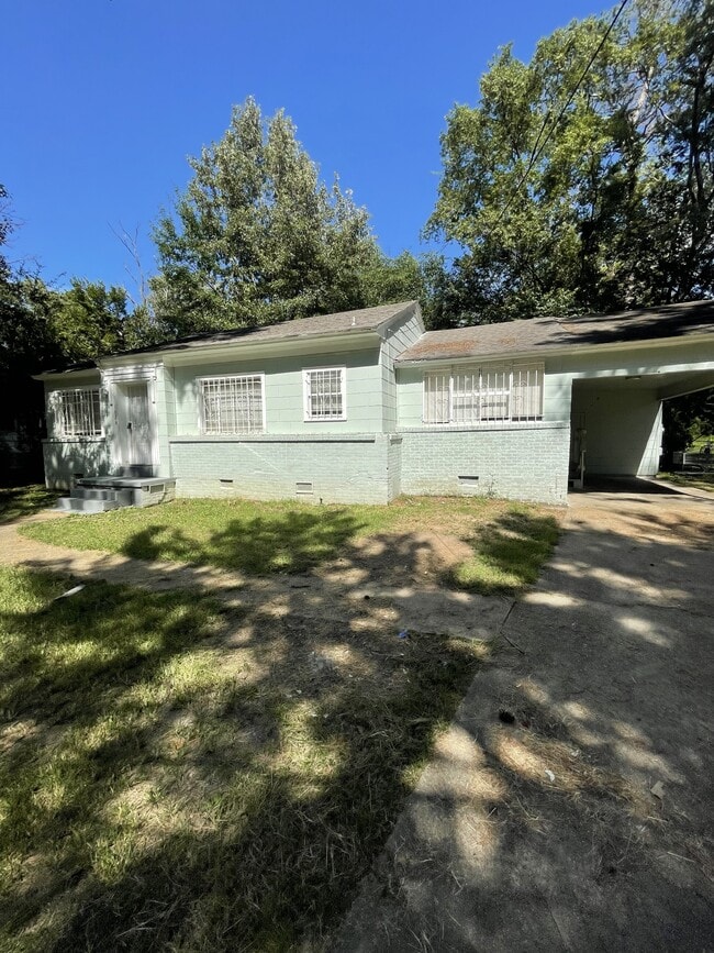 1924 Willow Way in Jackson, MS - Building Photo - Building Photo