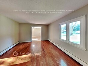 10905 Irwin Ave S in Minneapolis, MN - Building Photo - Building Photo