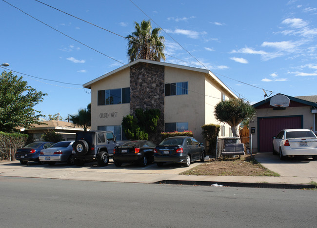 586 Florida St in Imperial Beach, CA - Building Photo - Building Photo