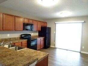 4001 Grandeur Ave in Jacksonville, NC - Building Photo - Building Photo