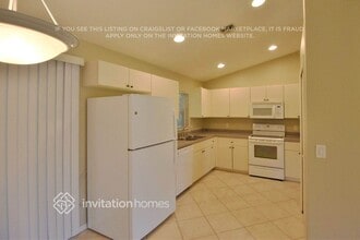 2350 Mauve Terrace in North Port, FL - Foto de edificio - Building Photo