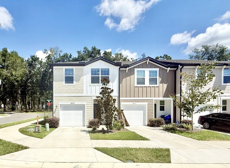 38057 Elby Ln in Zephyrhills, FL - Building Photo