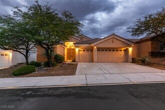 2180 Dogwood Ranch Ave in Henderson, NV - Building Photo - Building Photo