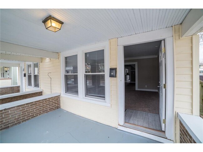4070 Broadway St in Indianapolis, IN - Building Photo - Building Photo
