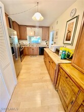 1820 Kings Lake Blvd in Naples, FL - Building Photo - Building Photo