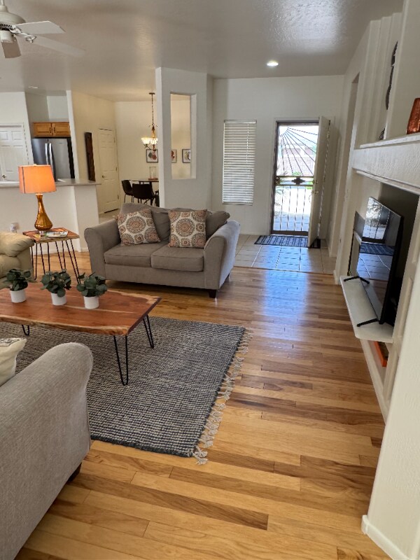 18261 N Summerbreeze Way in Surprise, AZ - Foto de edificio - Building Photo