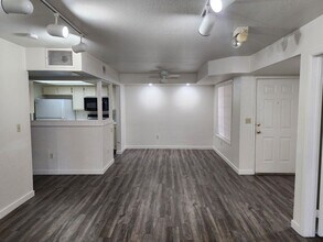 1909 Rio Canyon Ct in Las Vegas, NV - Building Photo - Building Photo