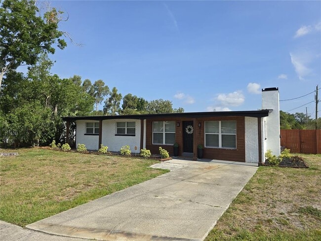 4301 W Wisconsin Ave in Tampa, FL - Building Photo - Building Photo