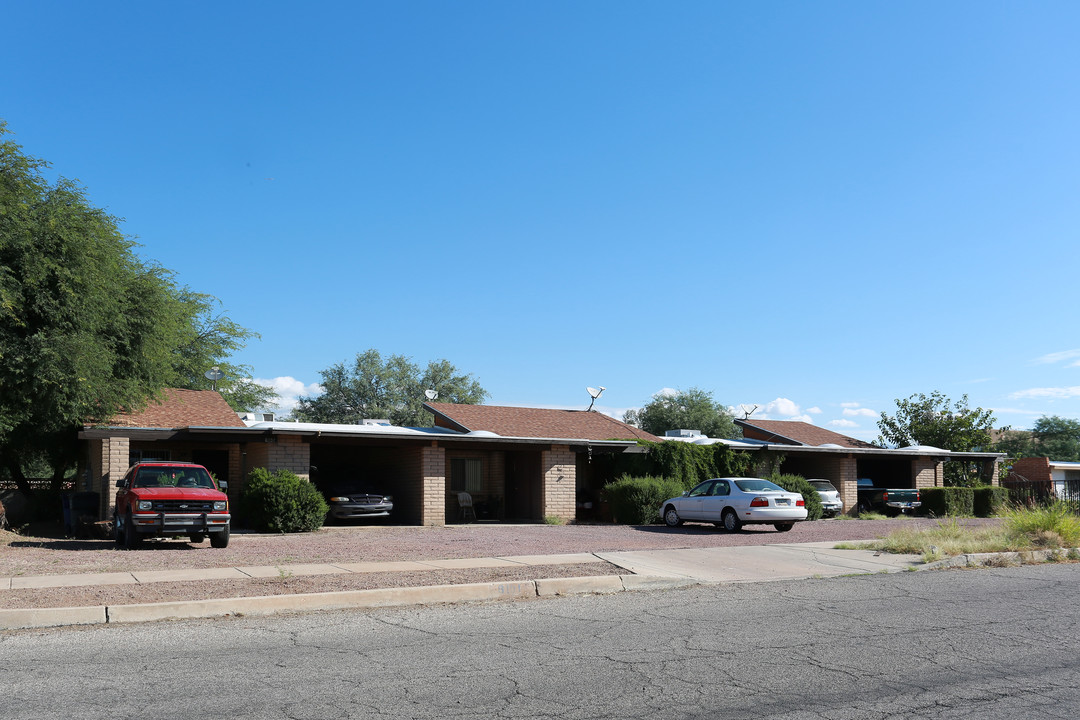 6101 E Fairmount St in Tucson, AZ - Foto de edificio