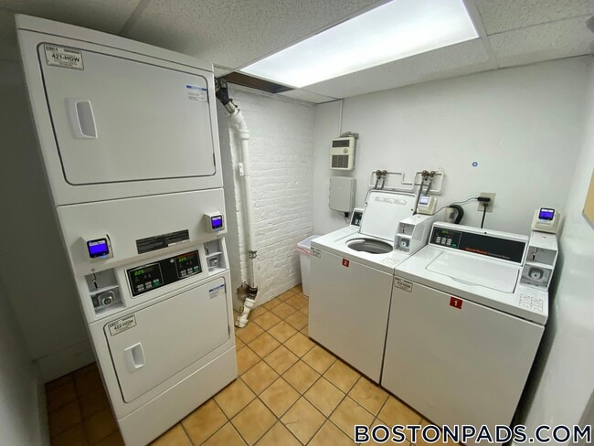 19 Peterborough St in Boston, MA - Building Photo - Building Photo