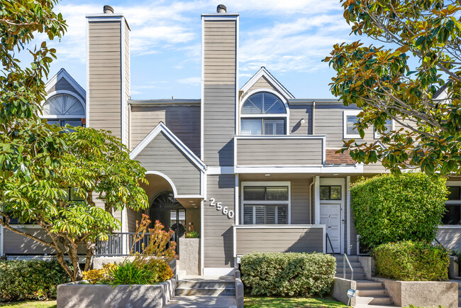 property at 2560 S Centinela Ave