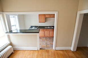 1603 N Van Buren St, Unit 2 in Milwaukee, WI - Building Photo