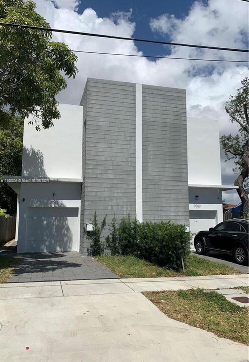 3065 SW 27th Terrace in Miami, FL - Building Photo